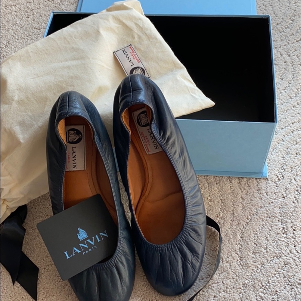 Lanvin Navy Leather Ballet Flats